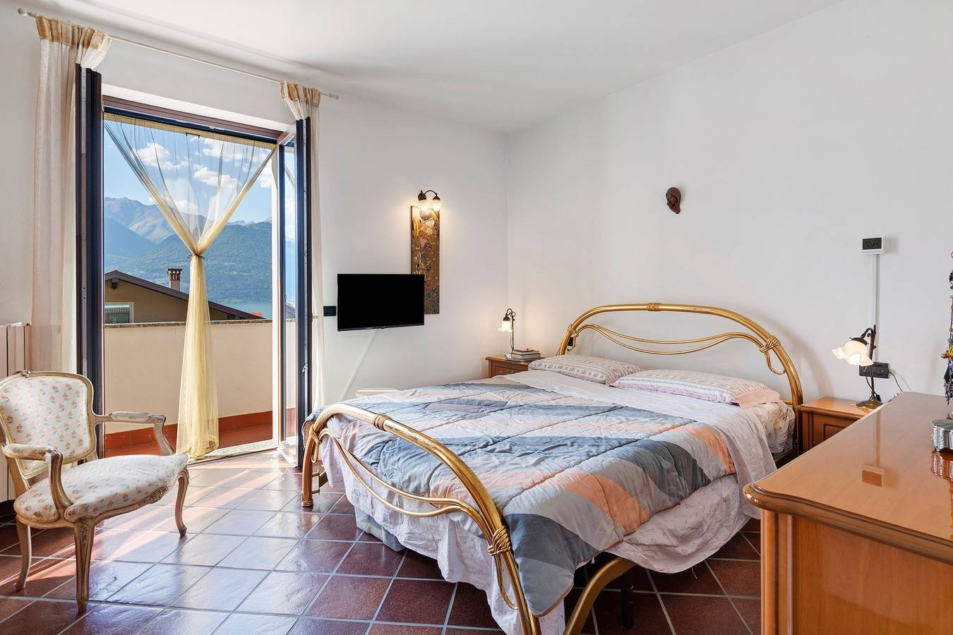 Maison de vacances 'Colico Lake E Relax' avec vue sur le lac, piscine enfants, terrasse et Wi-Fi in Colico, Alpes orobiennes occidentales