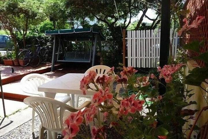 Holiday apartment for 6 people, with garden, with pets - 1