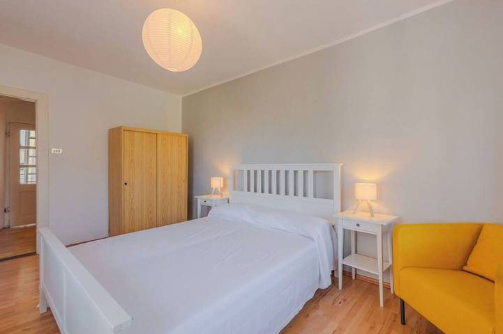 Wunderbares alleinstehendes Ferienhaus für 8 Leute mit  W-Lan, TV, Innenhof und Haustiere erlaubt in San Giorgio (Trient), Arco