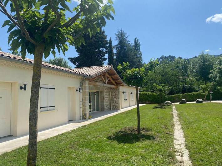 Maison d’hôte pour 2 personnes, avec vue, animaux acceptés en Ardèche