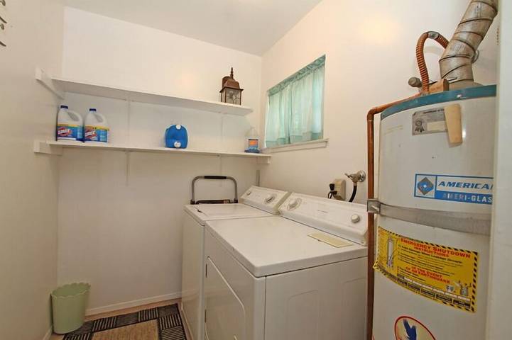 Vacation rental for 4 people, with yard and hot tub in Palm Desert