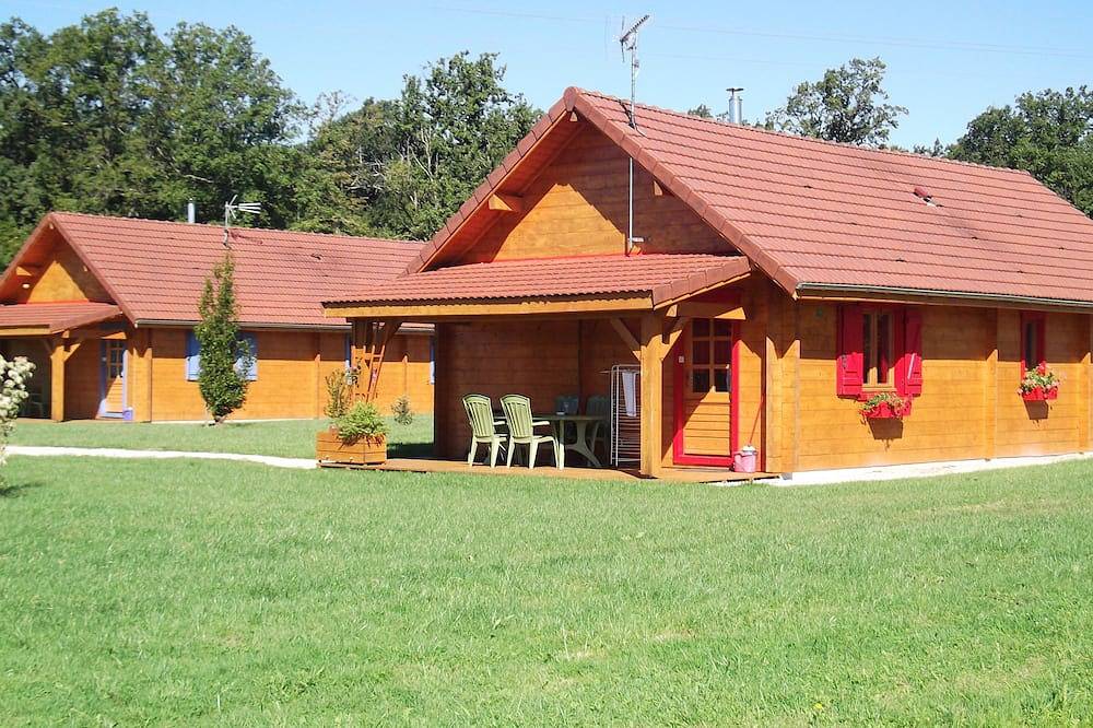 Unterkünfte von 75m², für 6 Personen mit Pool (Jura) in Commenailles, Jura