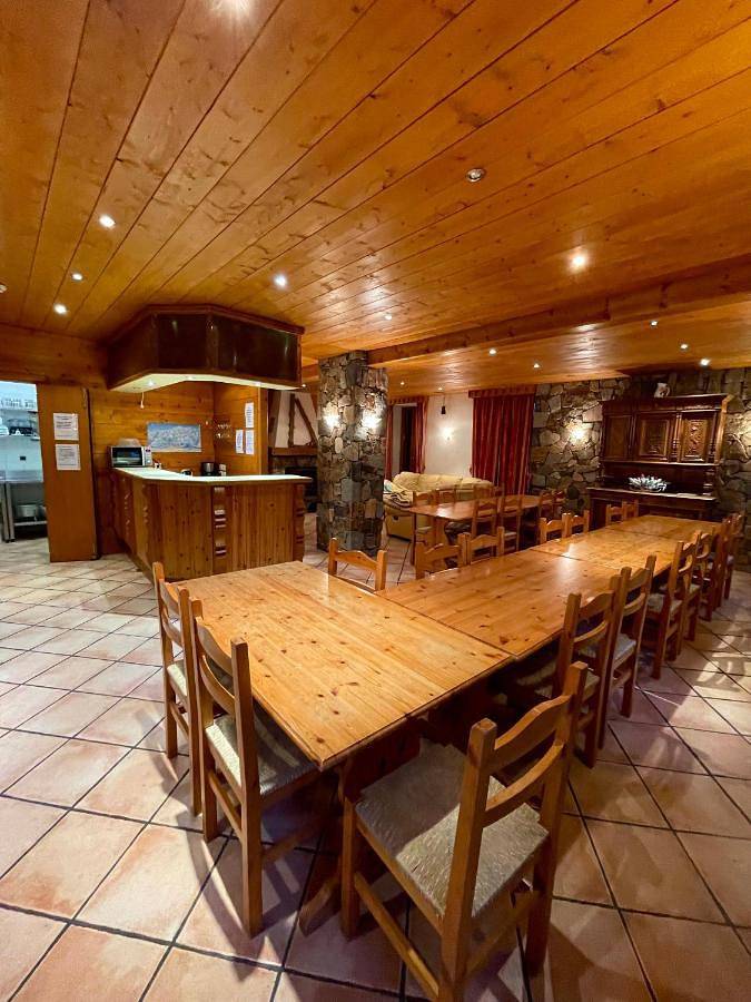 Chalet pour 23 personnes, avec balcon et vue à Brides-les-Bains - 4