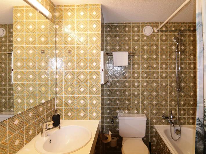Apartamento entero, 2 estancias 6 personas in Arosa (Grisones), Plessur alps