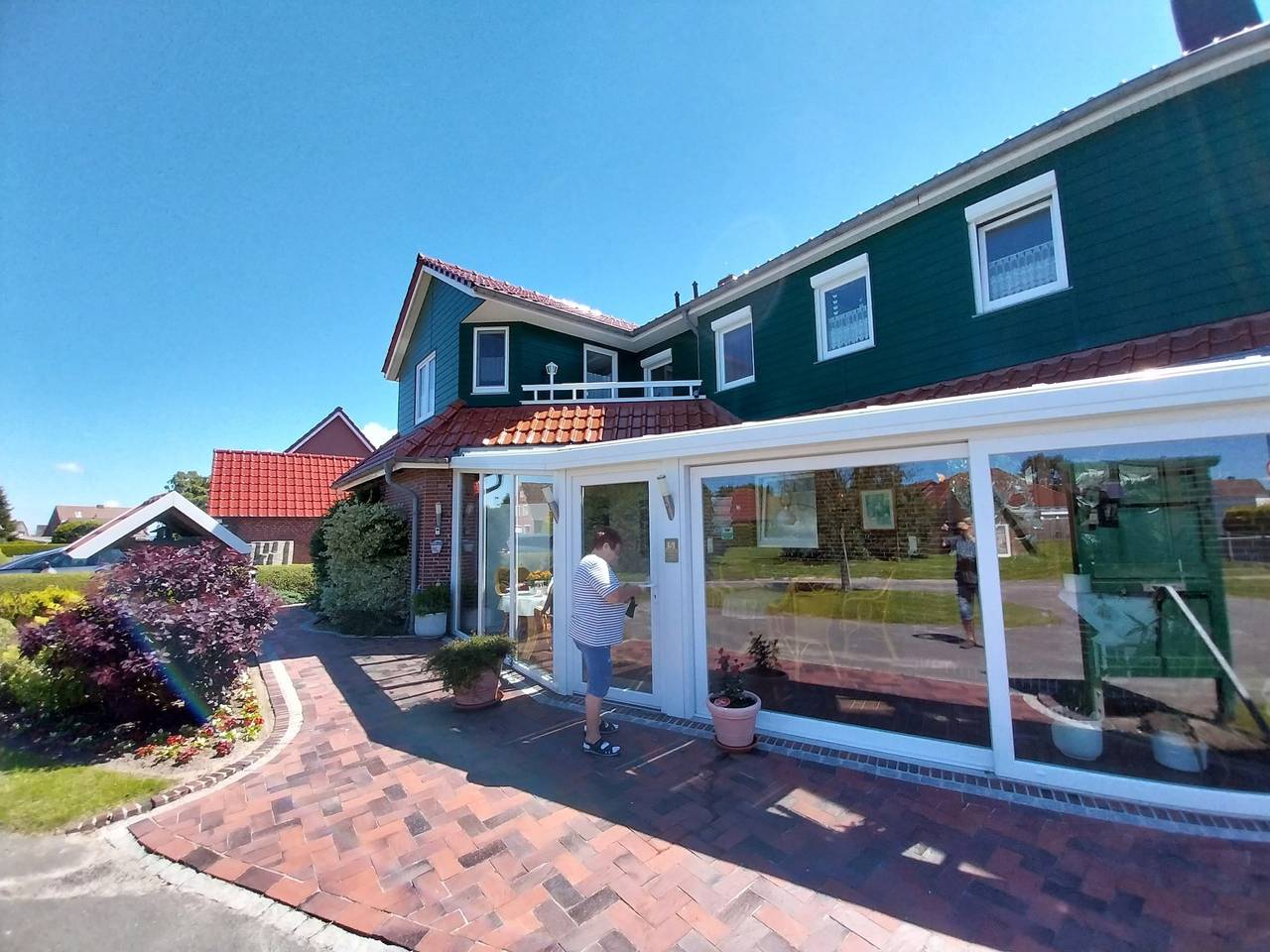 Ganze Ferienwohnung, Fewo mit eigener Ladestation f. 3 Pers. in Ostfriesland in Utarp, Nordseeküste