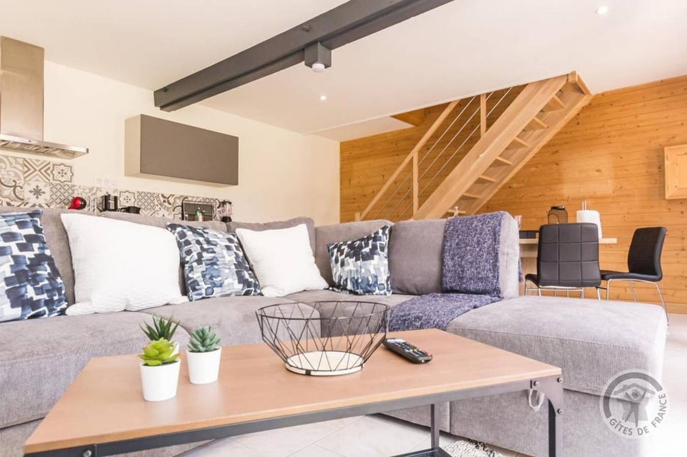 Maison charmante à Pontorson avec piscine partagée in Pontorson, Région d'Avranches