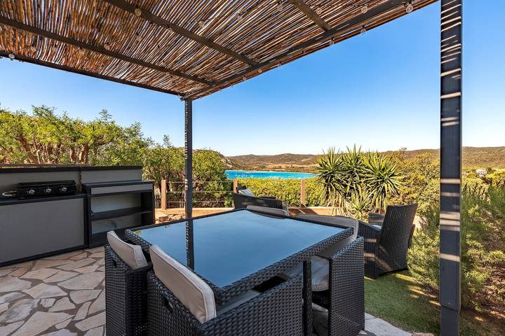 Ferienhaus für 4 Personen, mit Terrasse und Garten in Porto-Vecchio