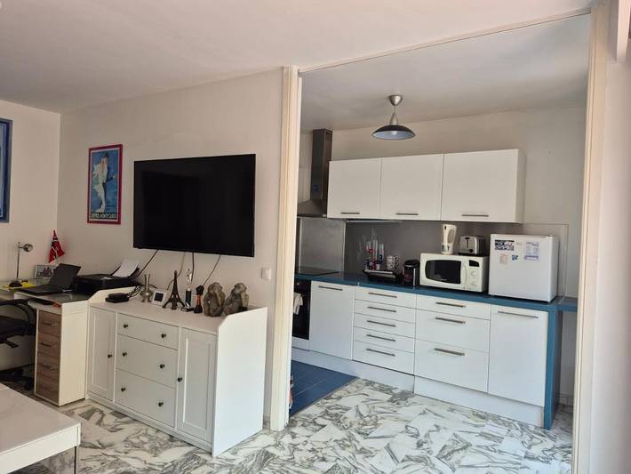 Gîte pour 6 personnes, avec balcon et vue dans Cathedrale Orthodoxe Saint Nicolas Nice