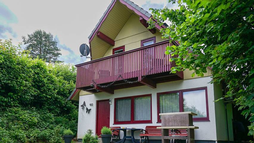 Ferienhaus für 6 Personen, mit Garten und Balkon in Kirchheim