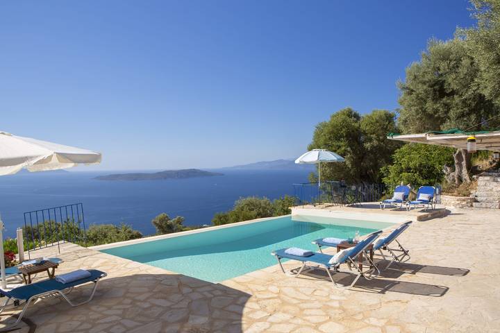 Villa für 18 Personen, mit Pool und Garten, kinderfreundlich auf Lefkada - 2