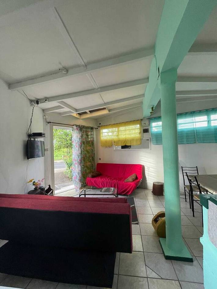 Location de vacances pour 2 personnes, avec terrasse à Baie-Mahault - 2