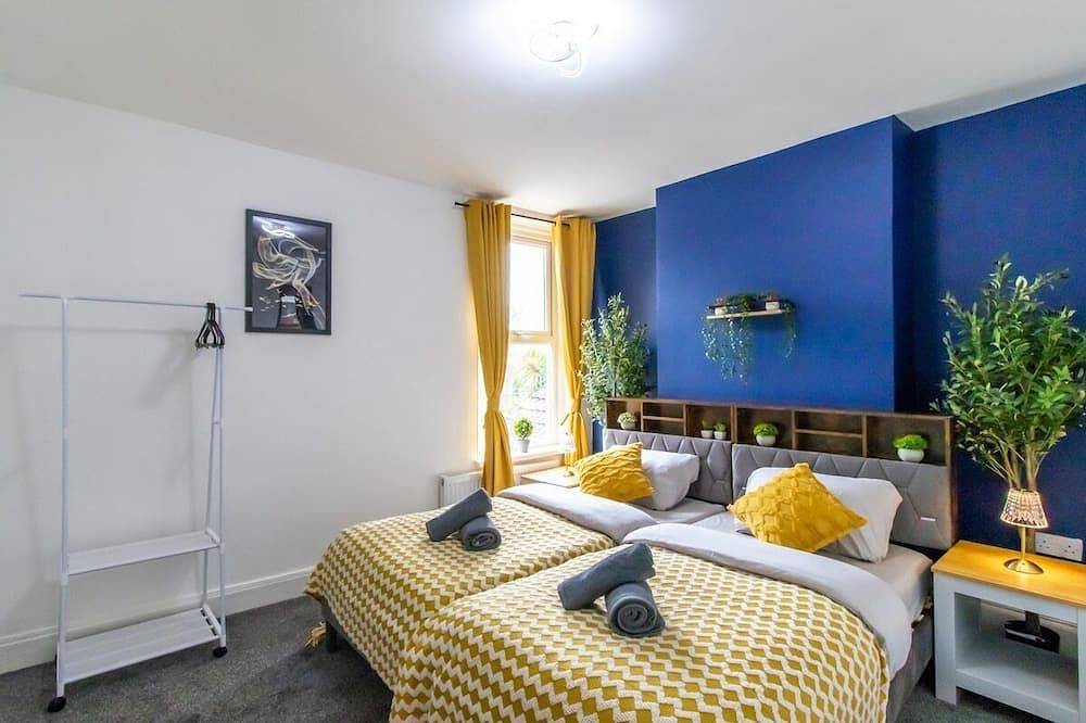 Open Mind Property - Luxury House & Free Parking in Portsmouth, Südostengland