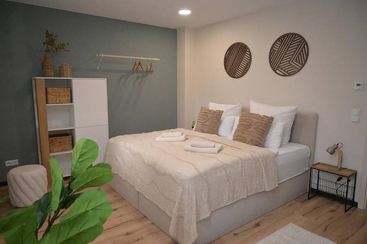 Ferienwohnung für 4 Personen, mit Terrasse und Garten sowie Ausblick