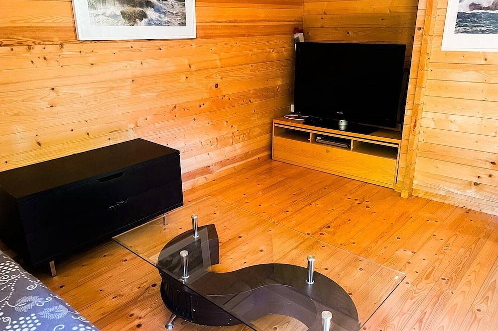 Chalet en Pleine Nature in Besse-sur-Issole, Brignoles region