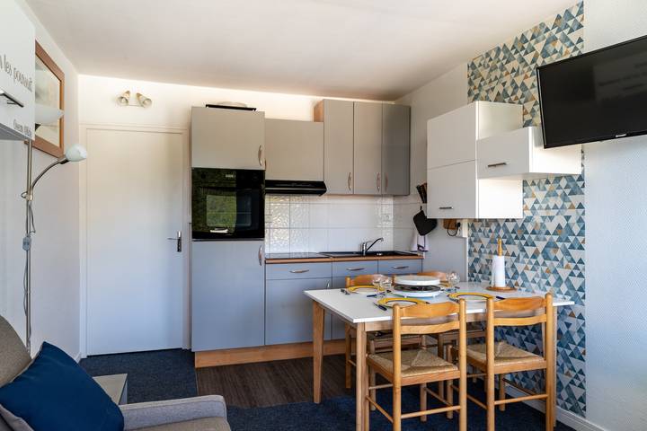 Gîte pour 5 personnes, avec balcon dans Office De Tourisme Gourette - 3