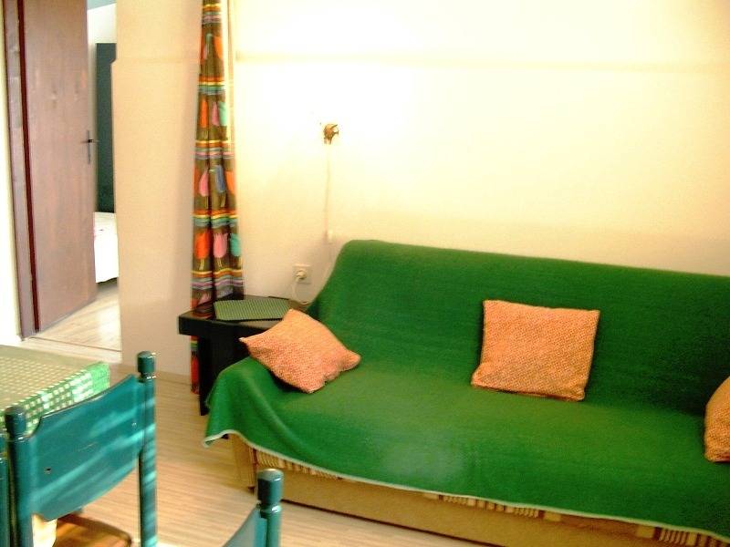 Ganze Wohnung, Ferienwohnung in Pakoštane mit Meerblick, Balkon, Klimaanlage, W-Lan (3539-1) in Pakostane, Zadar