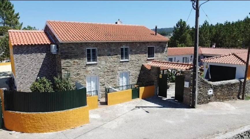 Location de vacances pour 2 personnes, avec vue ainsi que piscine et jardin à Vila de Rei - 4