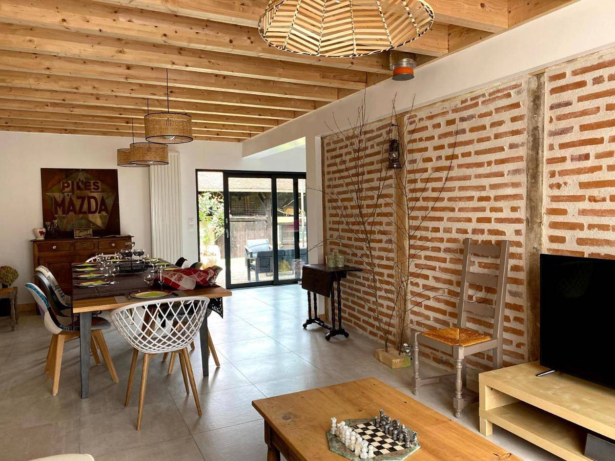 Three-Bedroom House in Cousance, Jura