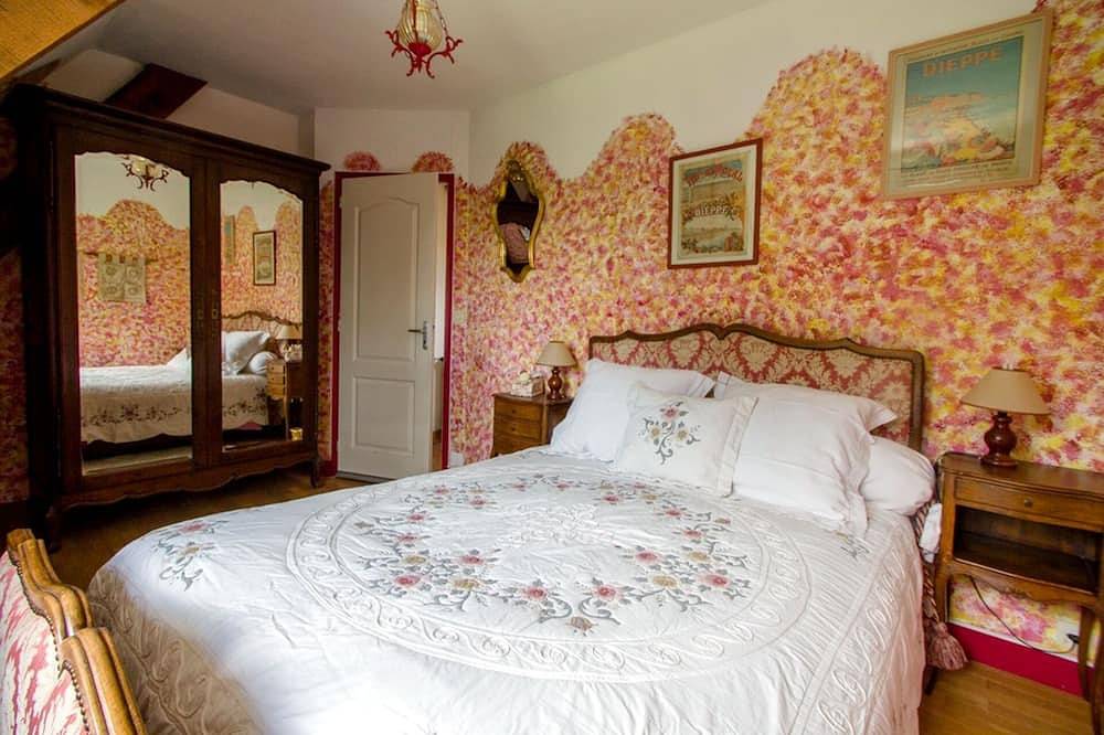 Gîte familial au bord de l'eau, 9 pers, 3 sdb, cheminée, 10 km de Dieppe in Offranville, Région de Dieppe