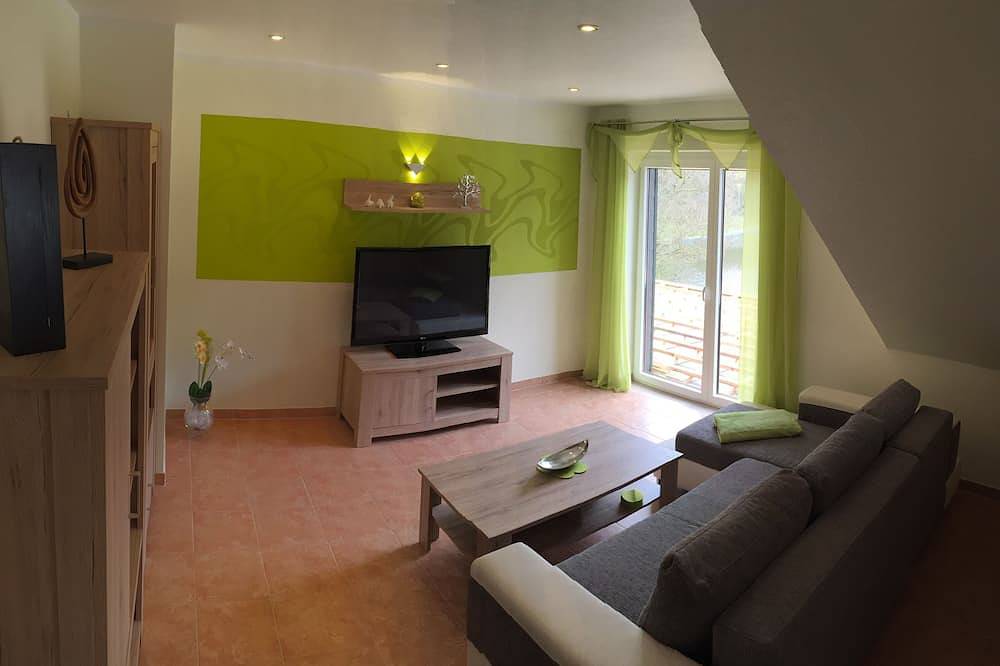 Gemütliches Campingfass Seerose in Sangerhausen, Harzvorland