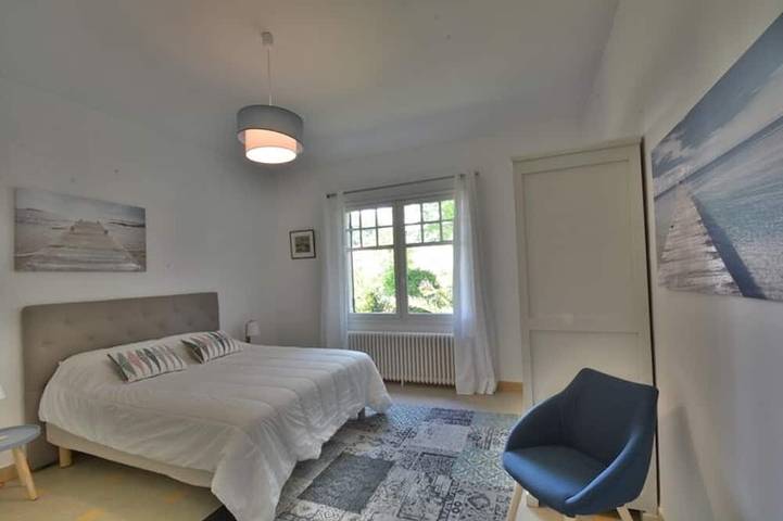Villa pour 9 personnes, avec balcon et jardin dans Pereire - 3