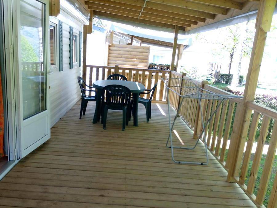 Camping Pommeraie - Mobilhome 4 personnes - Pomme D'Api in Vic-sur-Cère, Région d'Aurillac