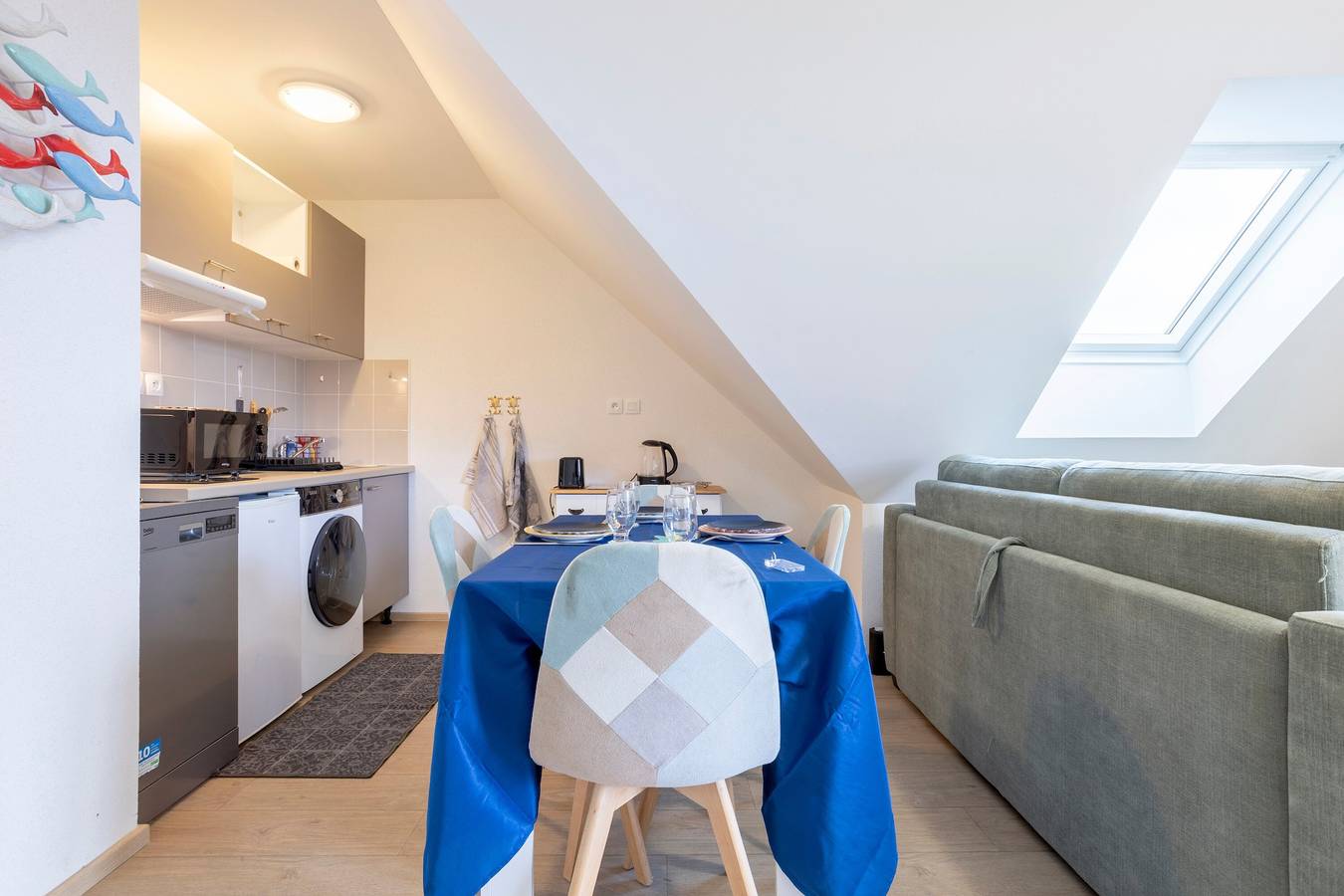 Apartamento entero, Apartamento “L’Eclose - Les Korrigans” con piscina, jardín y Wi-Fi - cerca del Gr34 in Guilvinec, Region de Quimper