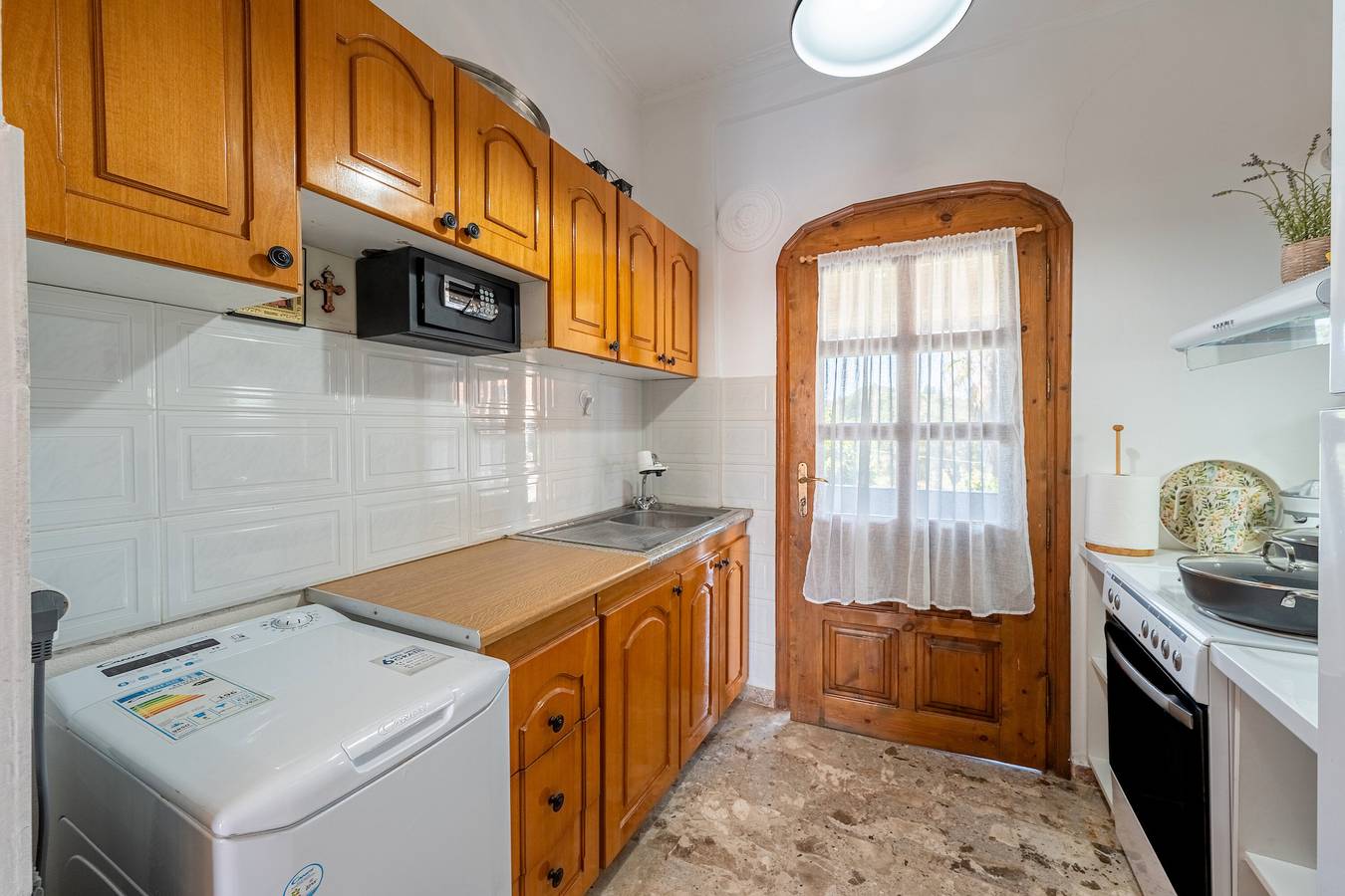 Holiday Home 'Nana's House' with Mountain View, Wi-Fi and Air Conditioning in Dragotiná, Corfu