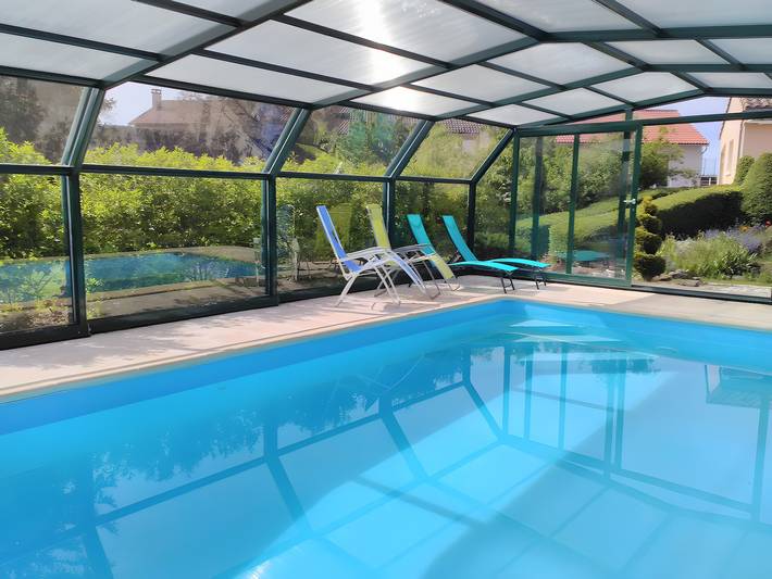 Gîte pour 6 personnes, avec Balcon ainsi que Jardin et Bassin pour enfant