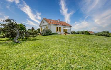 Gîte pour 8 personnes, avec jardin et terrasse à Port-des-Barques