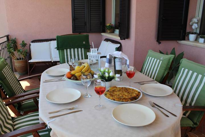 Villa pour 6 personnes, avec jardin et vue à Trabia - 4