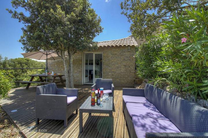 Gîte für 4 Personen, mit Terrasse und Garten