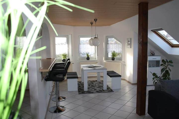 Ferienwohnung für 5 Personen, mit Whirlpool und Balkon - 1
