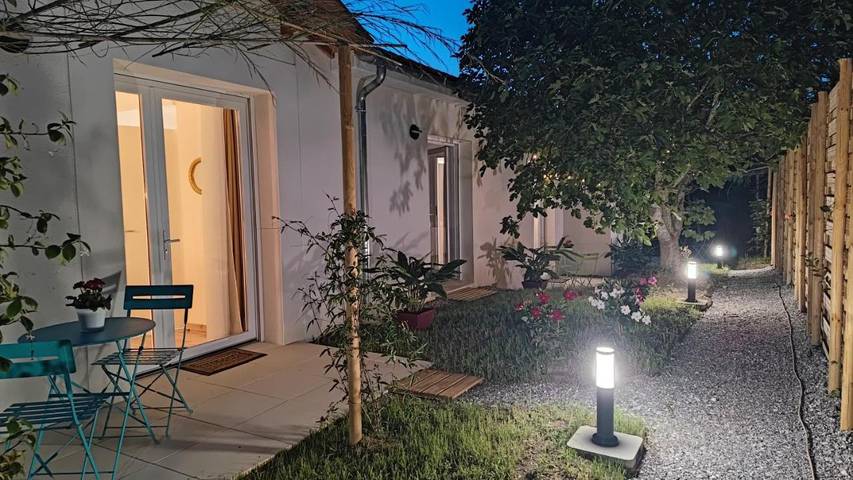 Maison de vacances pour 2 personnes, avec jardin ainsi que sauna et jacuzzi