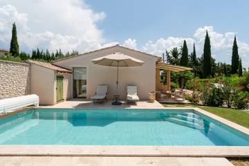 Maison de vacances pour 4 personnes, avec jardin dans le Vaucluse