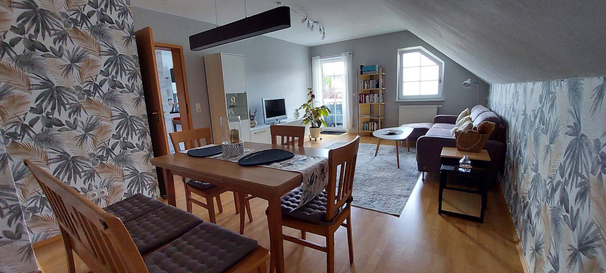 Ganze Ferienwohnung, Appartement/Fewo, Dusche, Wc, 2 Schlafräume in Busenberg, Landkreis Südwestpfalz