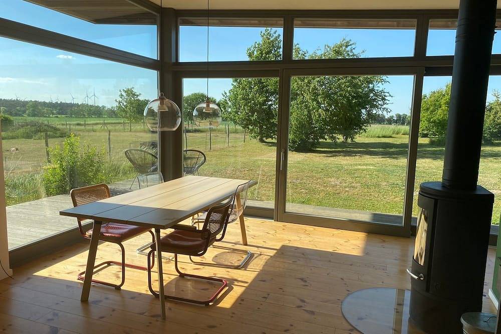 Designholzhaus mit Panoramafeldblick in der Märkische Schweiz!\nruhe&Design&Natur in Oberbarnim, Märkische Schweiz-Oderland