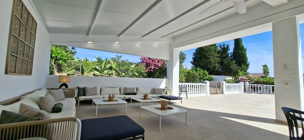 Villa Ave del Paraiso in El Romeral (Málaga), Alhaurín de la Torre