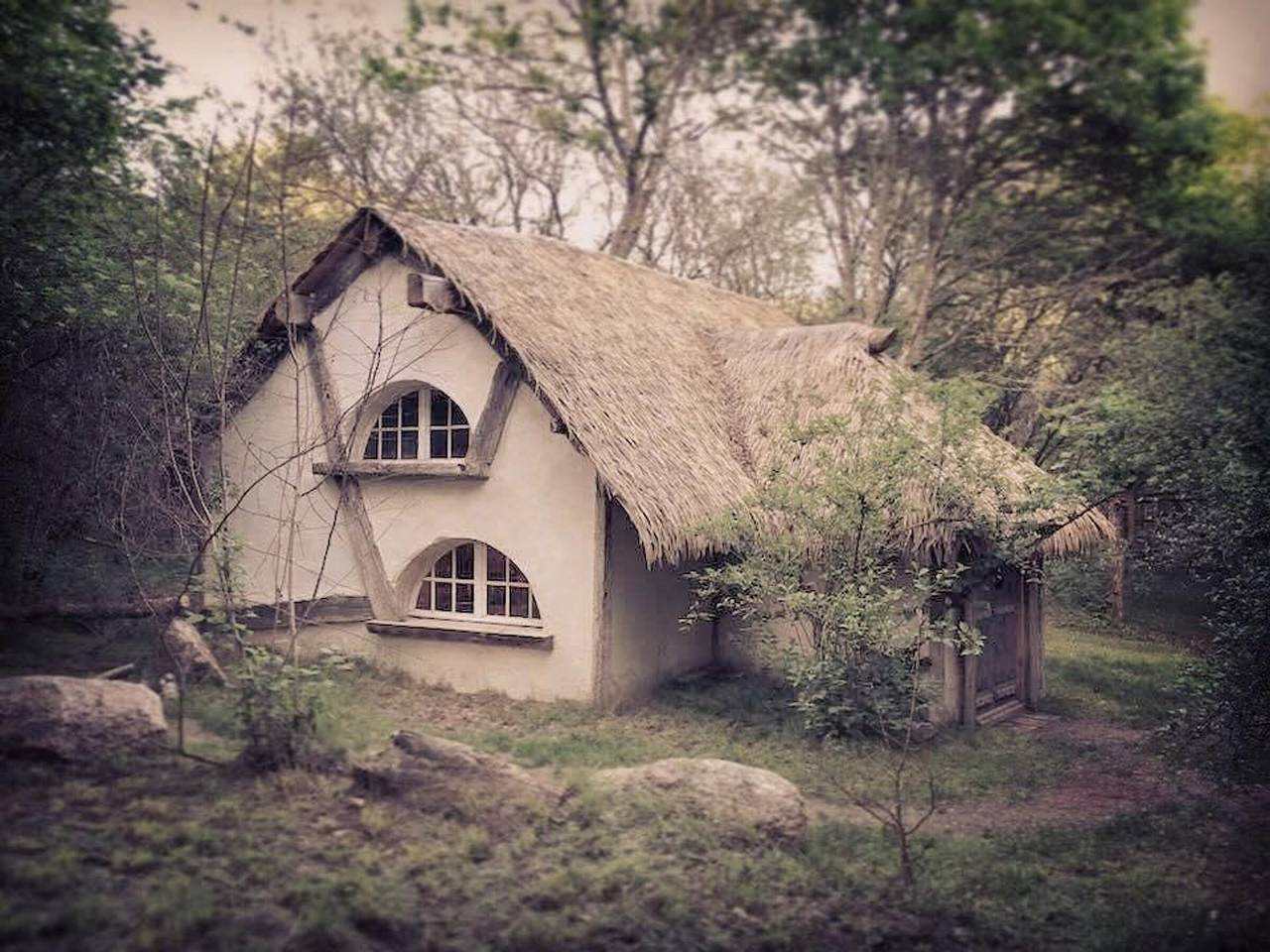 Aufenthalt im magischen Häuschen inmitten der Natur in Chambouxsee, Saint-Martin-de-la-Mer