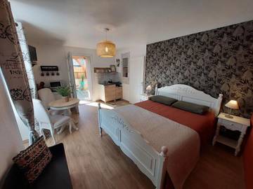 Maison d’hôte pour 2 personnes, avec terrasse dans Cissé