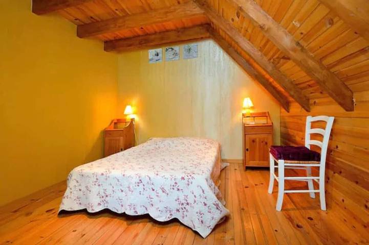 Gîte pour 8 personnes à Mur-de-Barrez - 3