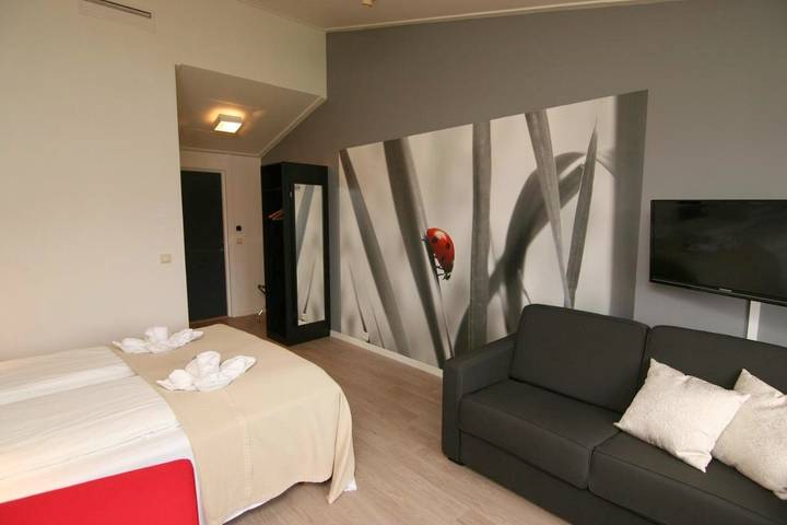 Hotel für 2 Personen, mit Sauna und Whirlpool sowie Garten, mit Haustier in Troms - 3