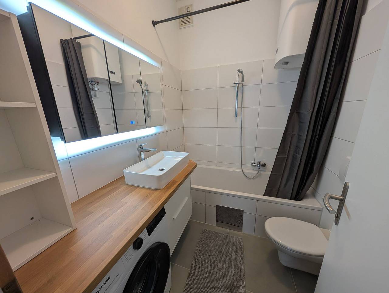 Ganze Wohnung, Super Ferienwohnung in Tieschen 4 Personen und Klima-Ac in Südoststeiermark, Tieschen