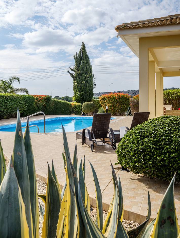 Villa for 8 personer, med Terrasse og Have i Cypern