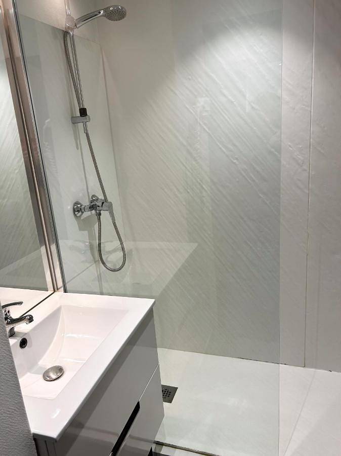 Hôtel pour 2 personnes, avec terrasse, animaux acceptés à Orvault - 4