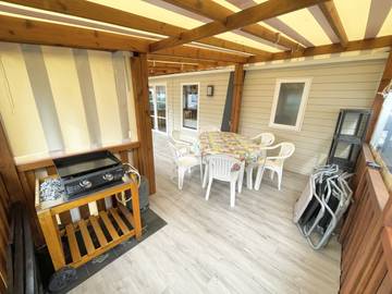 Camping pour 6 personnes, animaux acceptés à Les Mathes