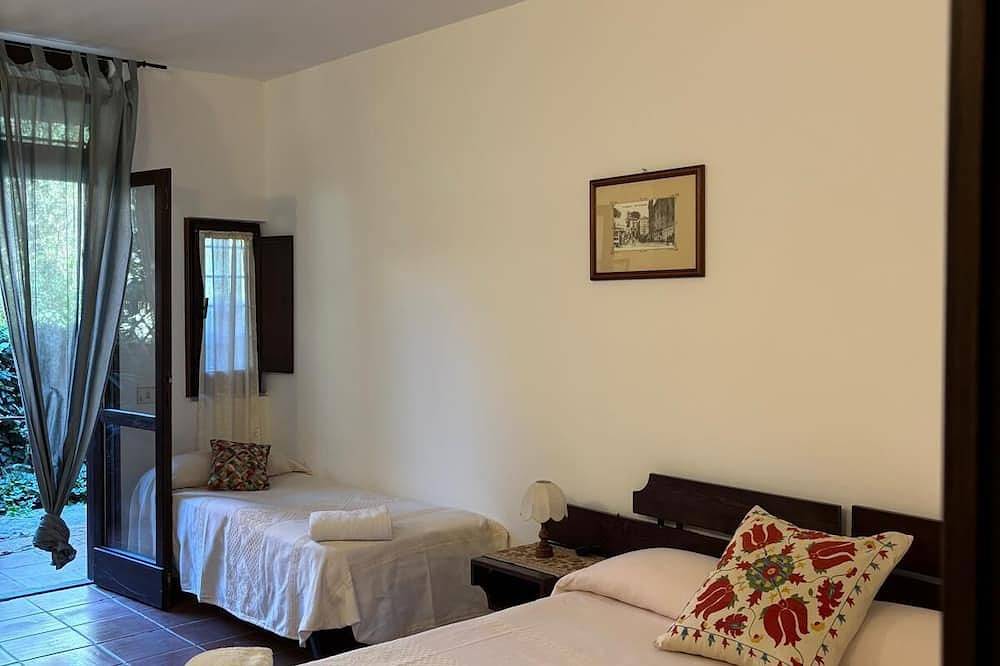 Farmhouse Lake Bracciano - Room Lilla in Anguillara Sabazia, Braccianosee