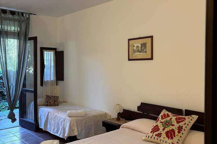 Agriturismo Lago Bracciano - Room Lilla in Anguillara Sabazia, Lago di Bracciano