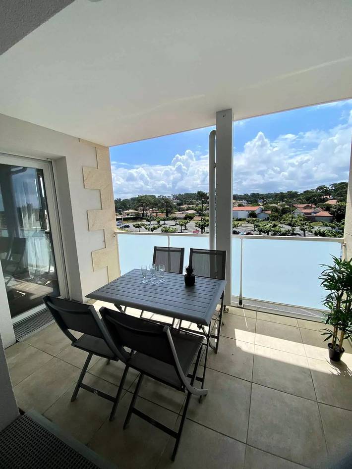 Appartement de vacances pour 4 personnes, avec terrasse à Lacanau