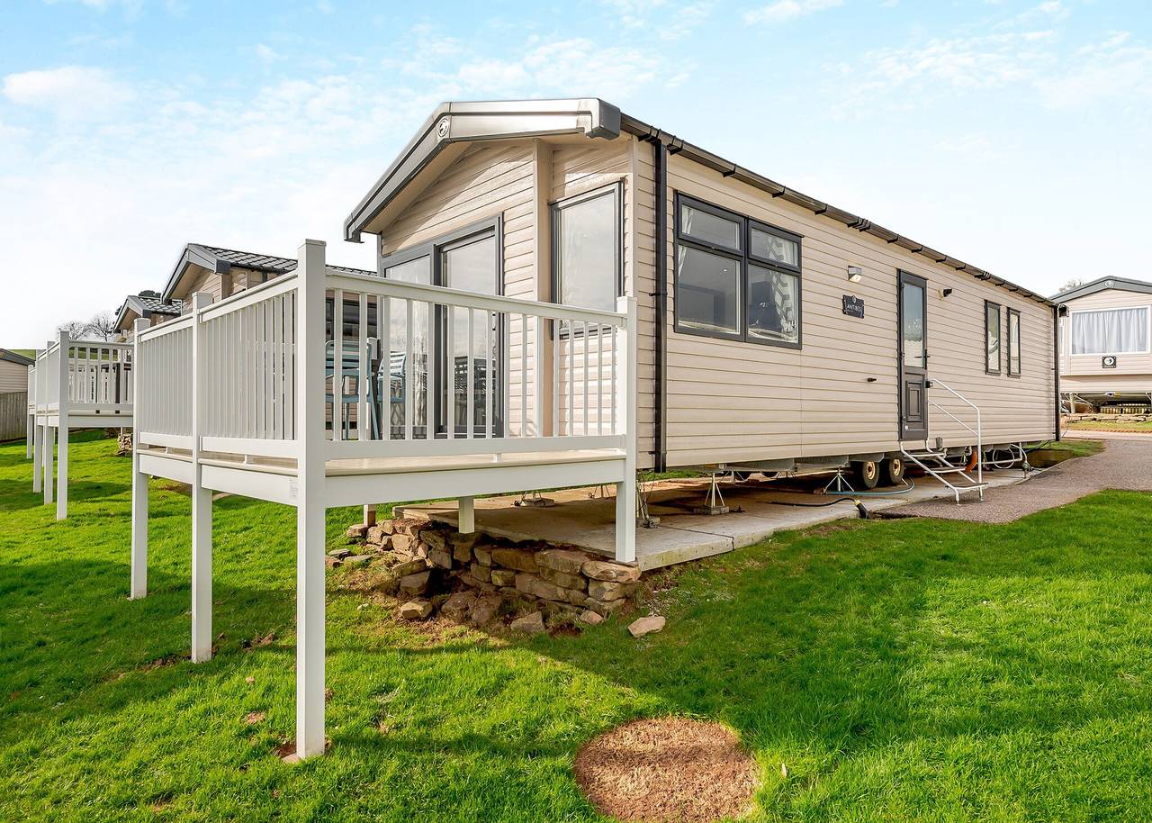 Otterton Premier Plus 3 in Otterton, Devon